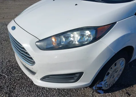 2019 Ford Fiesta S z USA, uszkodzony, nr VIN 3FADP4AJXKM139313